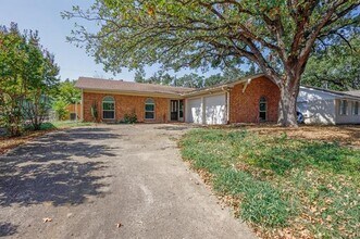 Building Photo - 3502 Woodthrush Ln