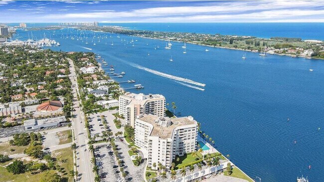 Foto del edificio - 2600 N Flagler Dr