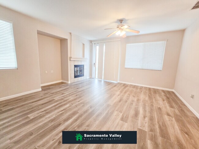 Building Photo - 9755 Westfalen Way