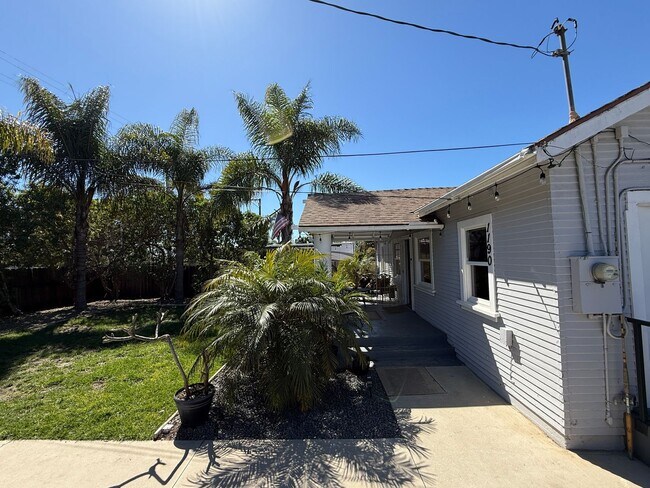 Foto del edificio - Carlsbad Home across from Holiday Park