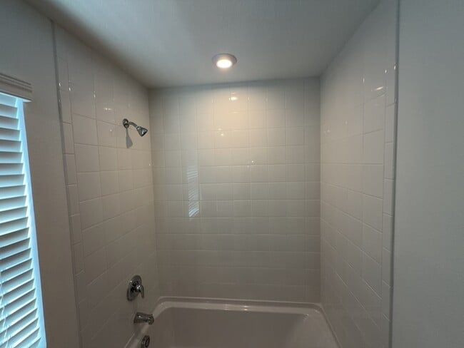 Building Photo - 4216 Sadler Rd