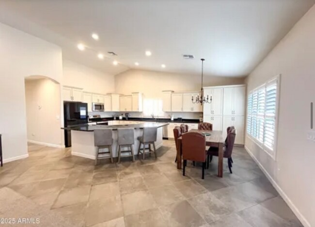 Foto del edificio - 14235 E Morning Vista Ln