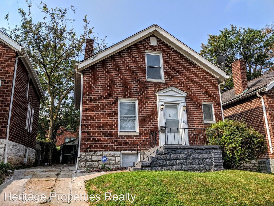 2 br, 1 bath House 3706 Neosho House Rental in St. Louis, MO