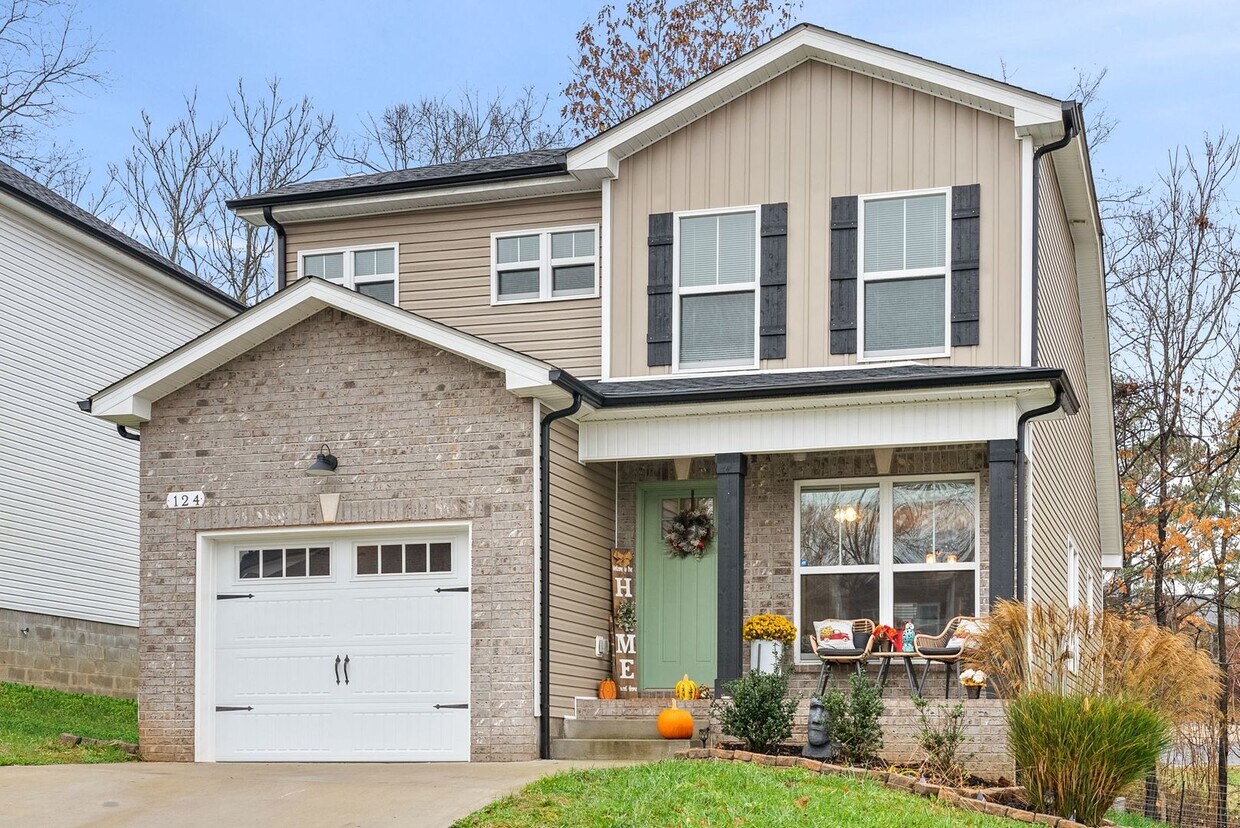 Beautiful Home COMING SOON! Just Reduced! House Rental in Clarksville