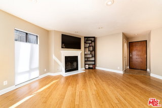 Foto del edificio - 1633 S Bentley Ave