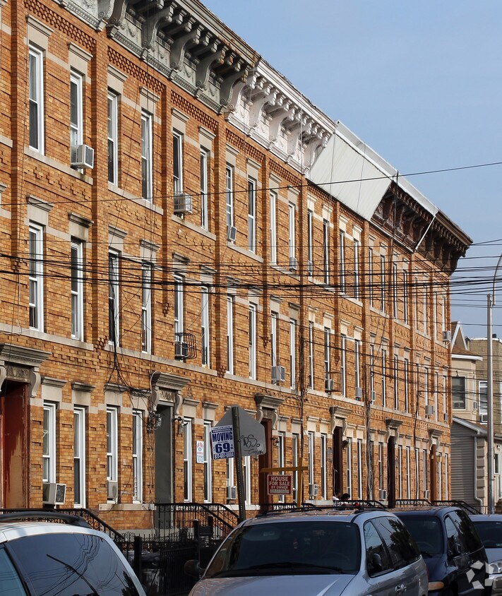 Foto principal - 460 Grant Ave