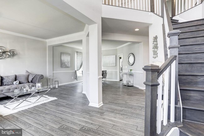 Building Photo - 152 Blackford Dr
