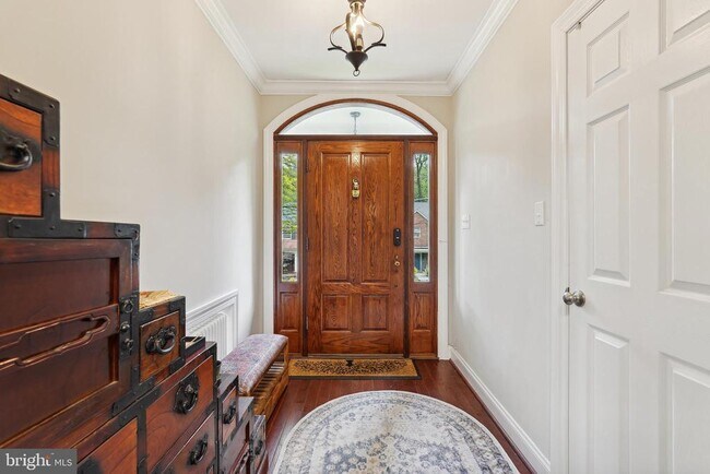Building Photo - 3008 Tennyson St NW