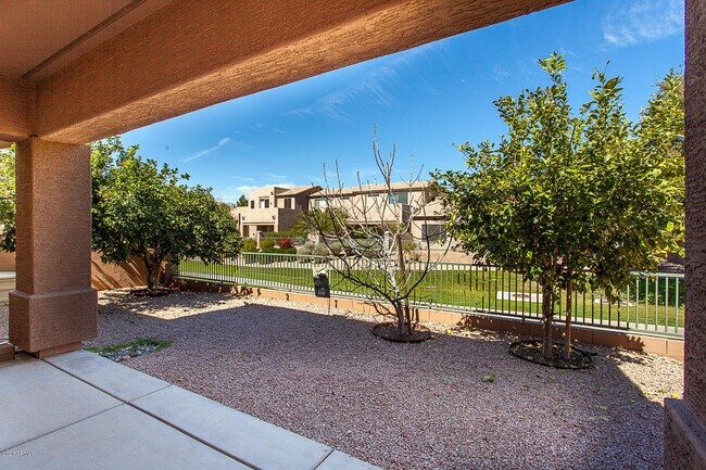 Building Photo - 1448 W Marlin Dr