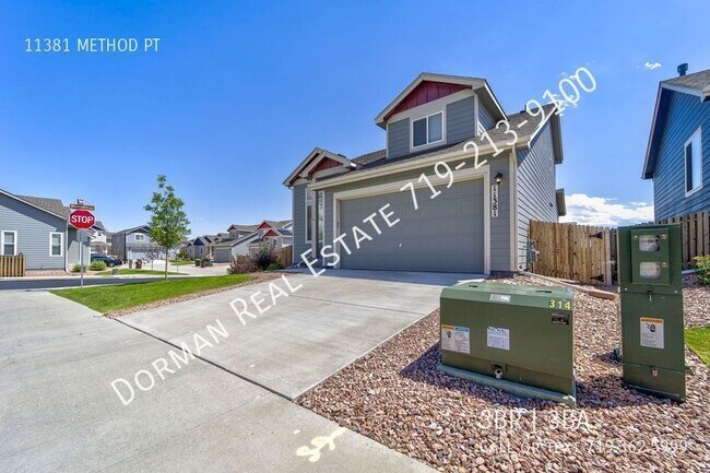 Building Photo - 2-story with A/C!