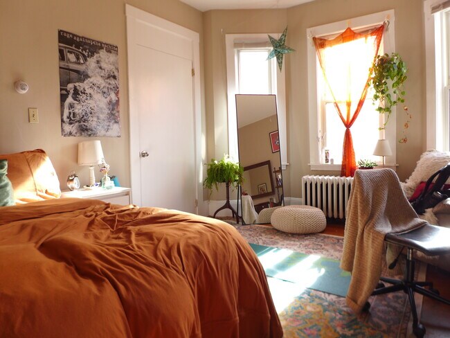 Foto del edificio - 1564 Tremont St