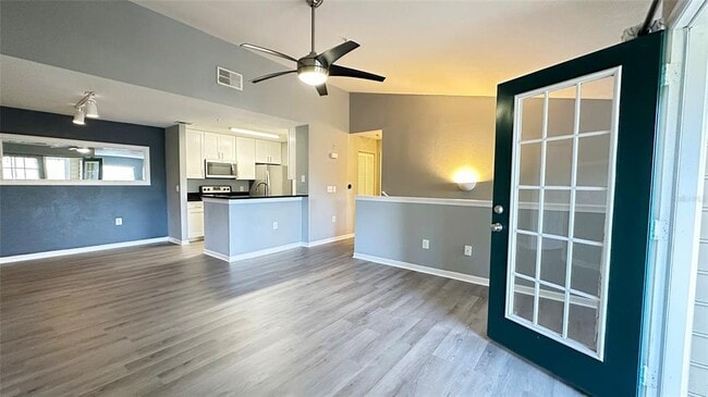 Building Photo - 7417 Vista Way