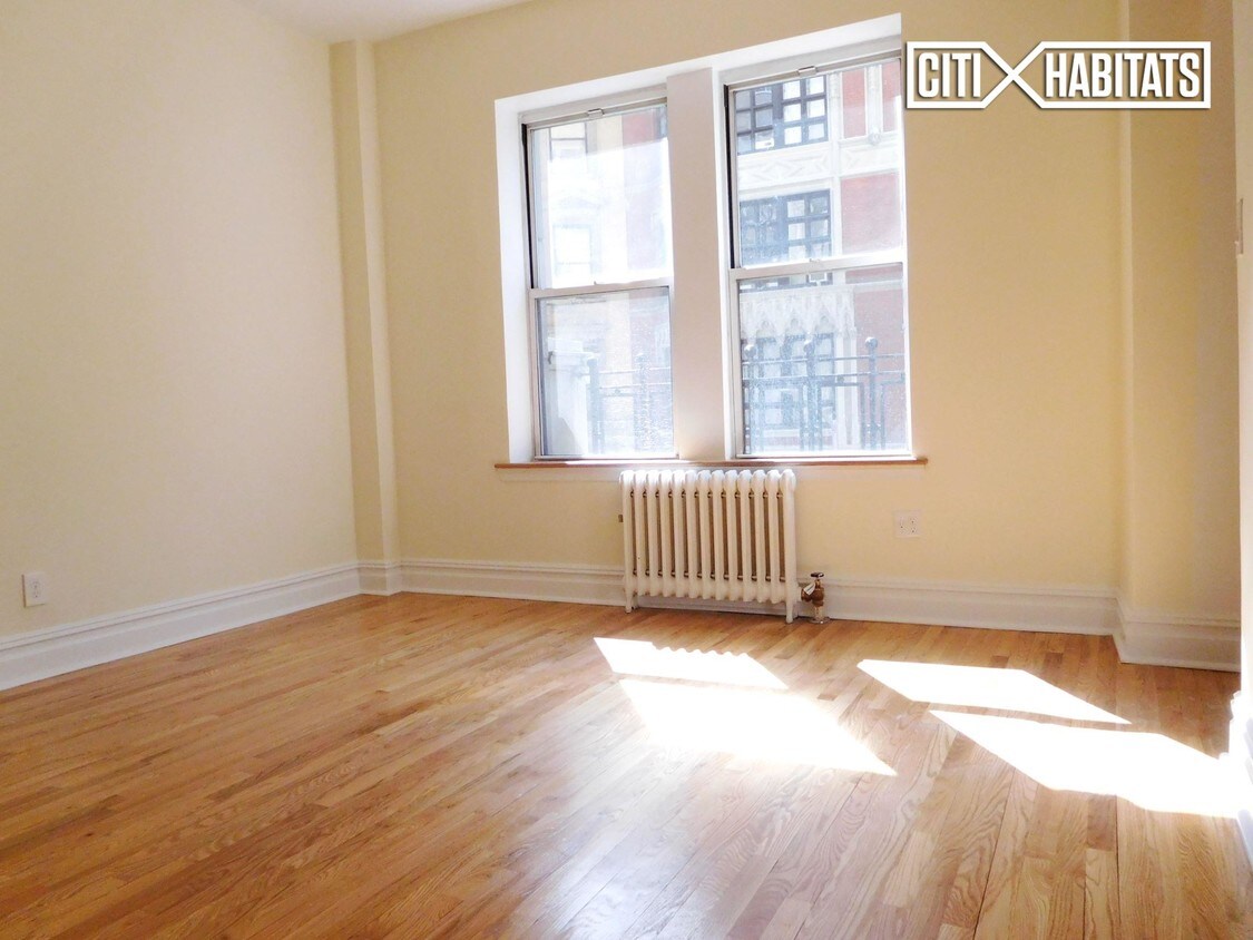 Primary Photo - 355 W 85TH St