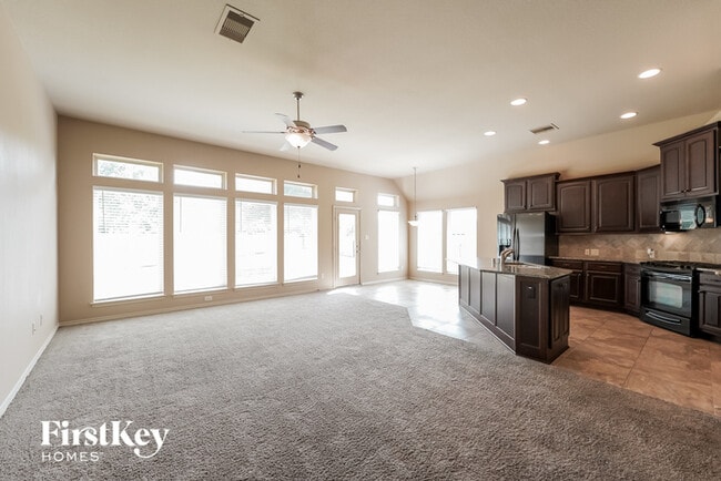 Foto del edificio - 4203 Driftwood Bend Ct