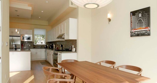 Foto del edificio - 2733 Folsom St