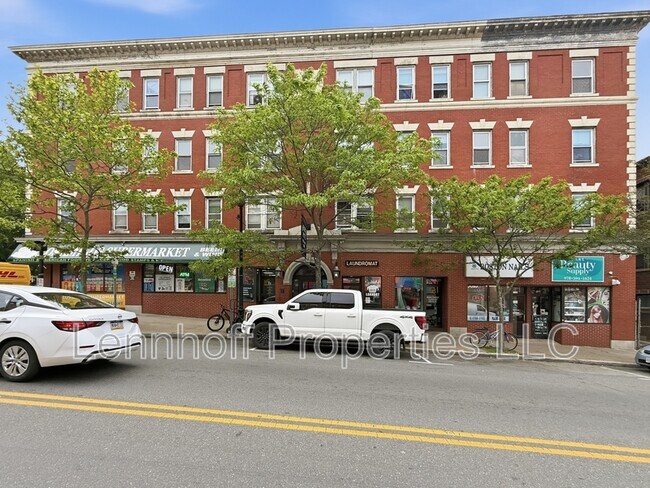 Foto del edificio - 116 Lafayette St