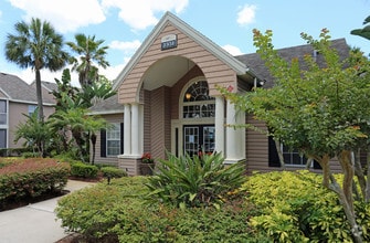 Leasing Office - Pinewood Park