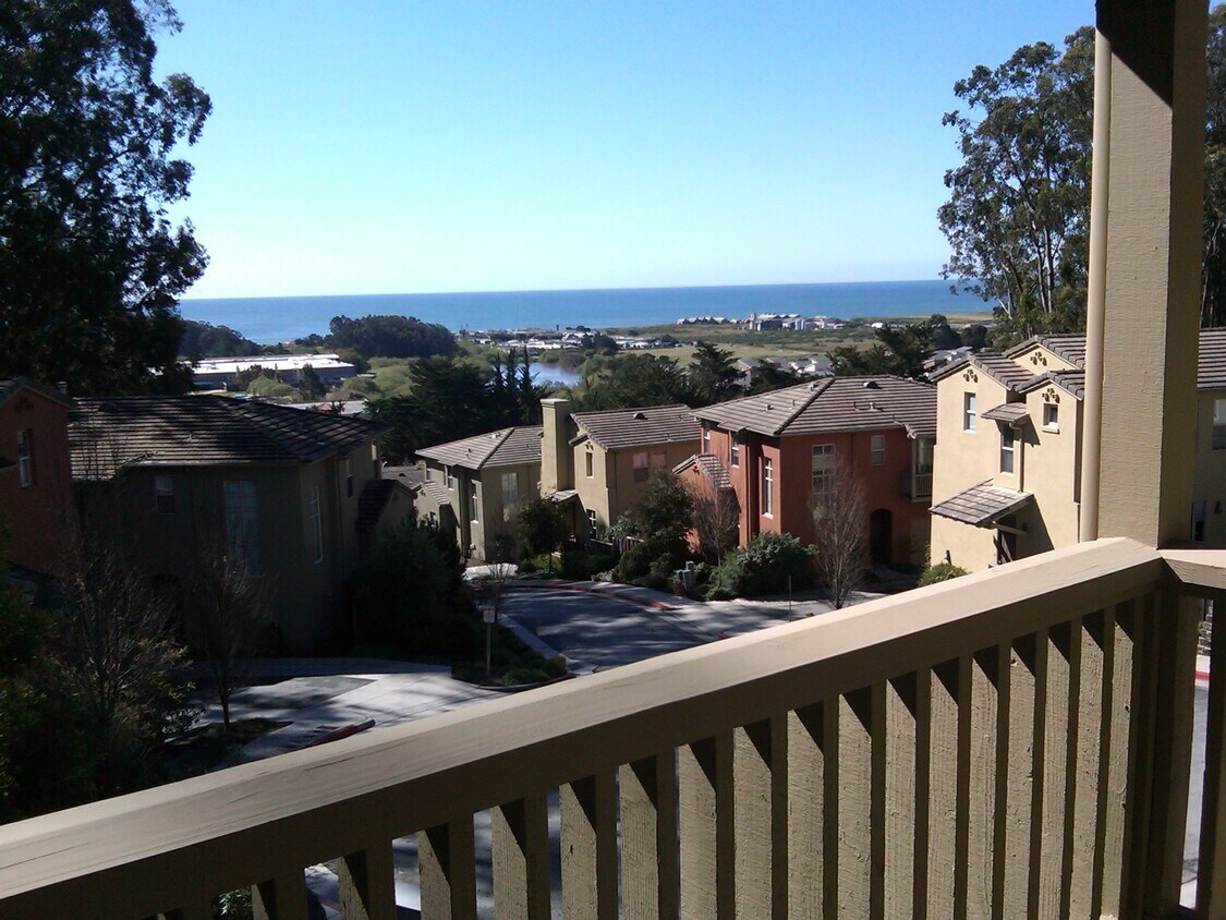 Foto del edificio - 642 Southview Ter