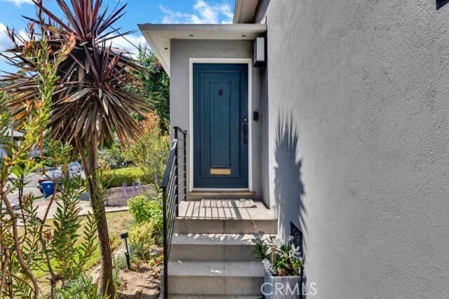 Foto del edificio - 2527 Canyon Dr