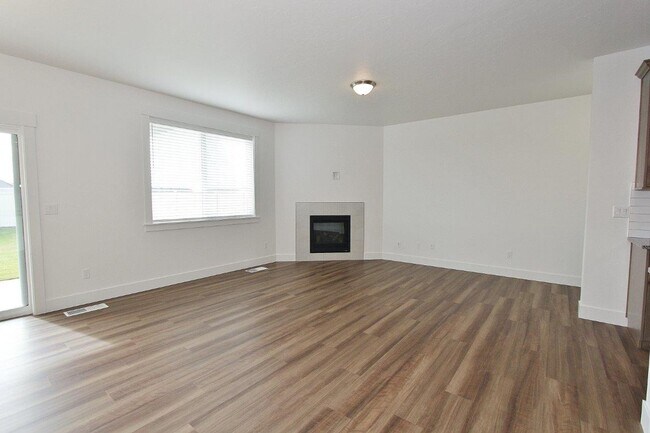 Foto del edificio - Immaculate Single-Level Home