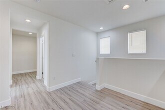 Building Photo - 2424 Briggsdale Avenue