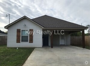 Building Photo - 3213 Stimson Ave
