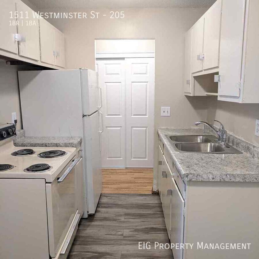 1511 Westminster St Unit 205, Saint Paul, MN 55130 Room for Rent in