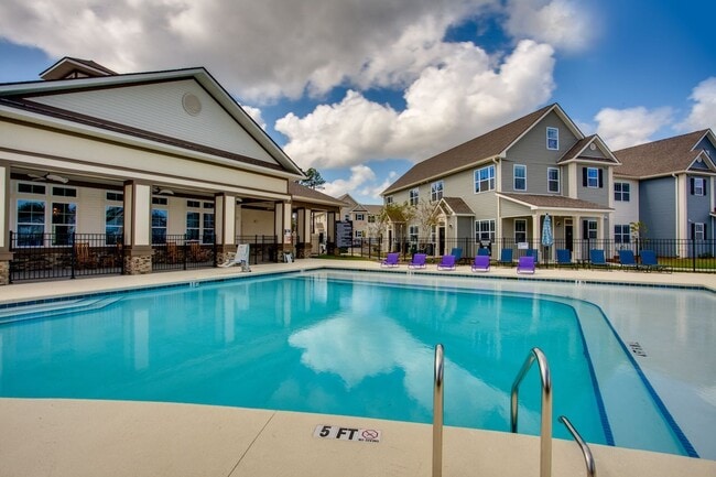 Building Photo - Cottages at Emerald Cove