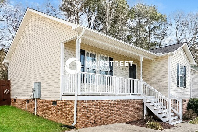 Building Photo - 120 Dullis Cir