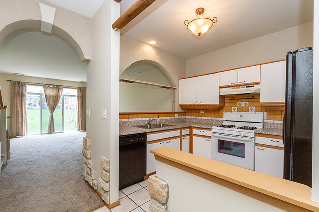 Building Photo - 1244 Brookdale Dr