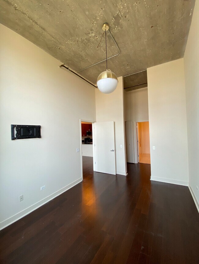 Foto del edificio - 320 E 21st St