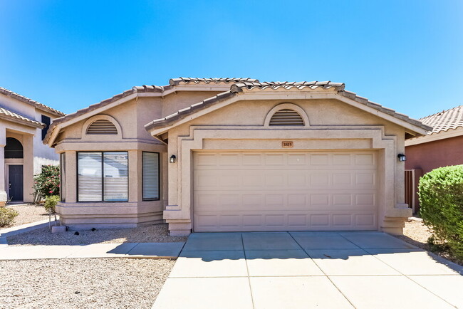 Building Photo - 3815 W Runion Dr