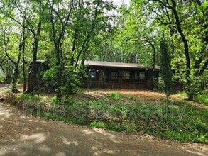 Building Photo - 12896 Rices Crossing Rd