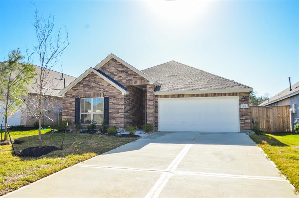 Foto principal - 3106 Stonebriar Dr