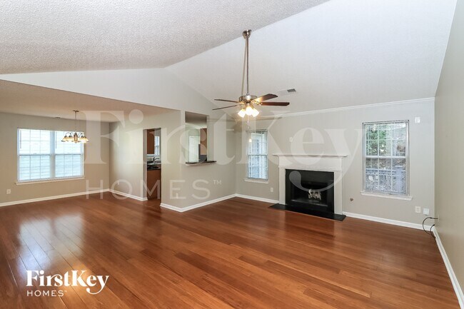Foto del edificio - 5955 Water Oaks Dr