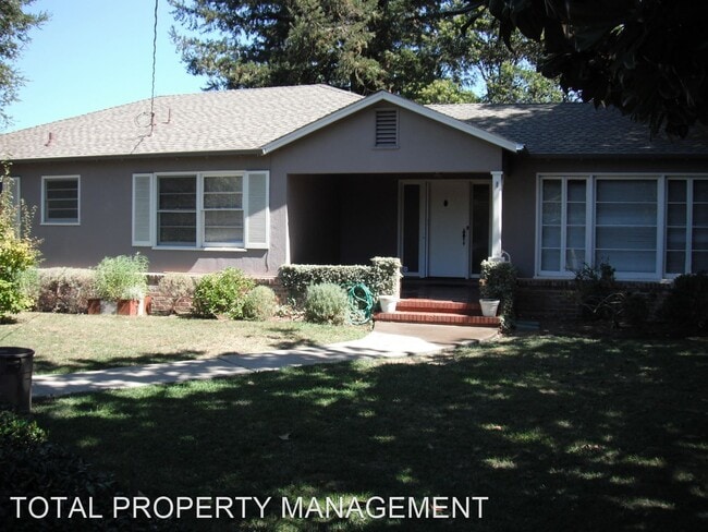 Building Photo - 4 br, 2.5 bath House - 1125  WINDSOR WAY