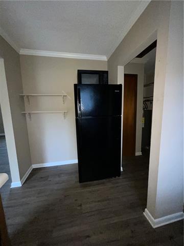 Foto del edificio - 48355 Robertson Rd