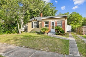 Building Photo - 665 Chestnut Dr