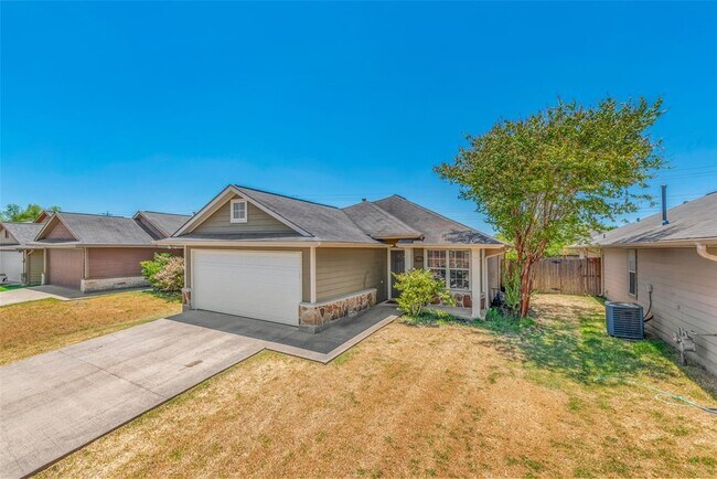 Building Photo - 943 Crested Point Dr