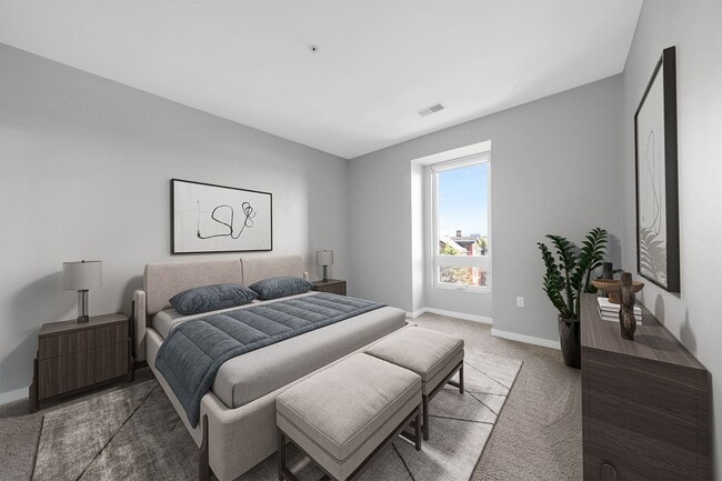 Building Photo - Waters Edge Apartments of Harbortown