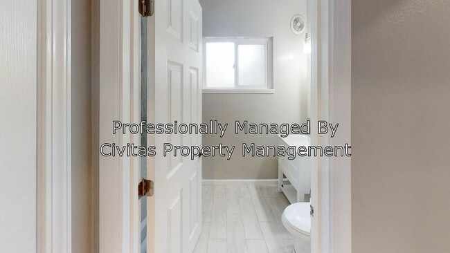 Foto del edificio - GORGEOUS 1 Bd./1Ba. apartment available NOW