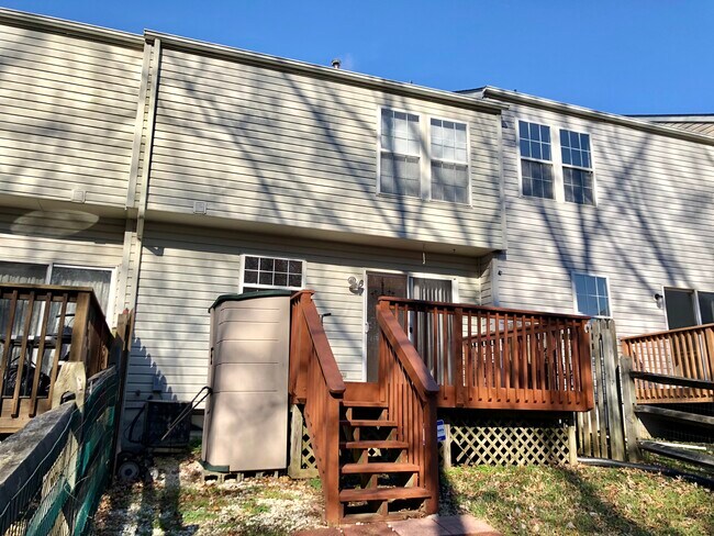 Building Photo - 62 W Kyla Marie Dr