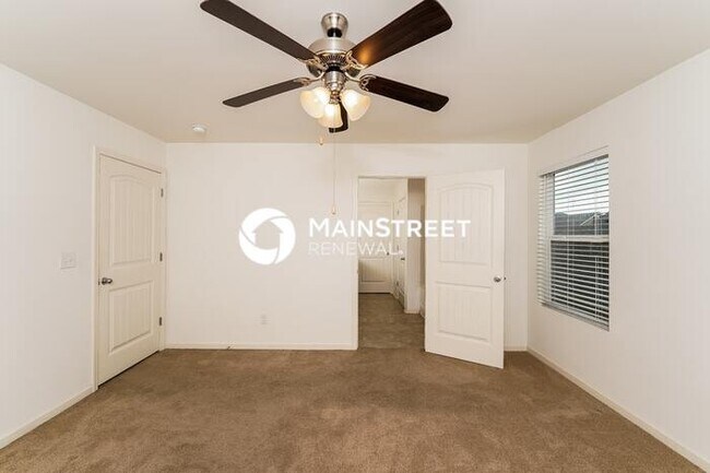 Foto del edificio - 4 Bedroom Pet-Friendly Home in Odenville, ...