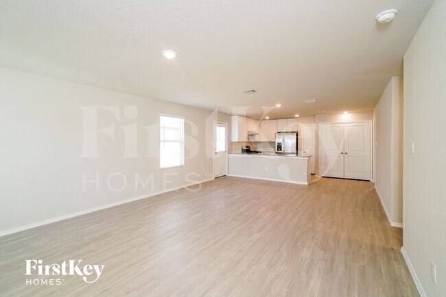 Foto del edificio - 10731 Prusiner Dr