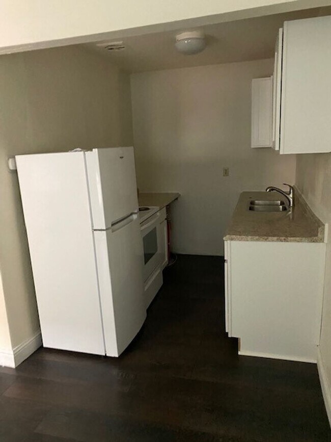 Foto del edificio - 321 E Taylor St