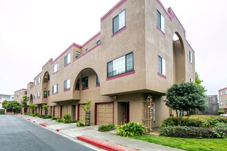 Building Photo - 419 Dorado Terrace
