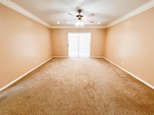 Building Photo - 1305 Monteray Way