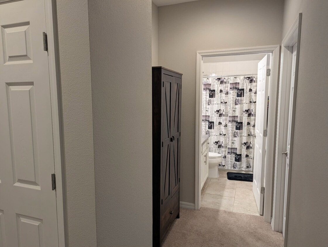 Building Photo - 2494 Felce Ct
