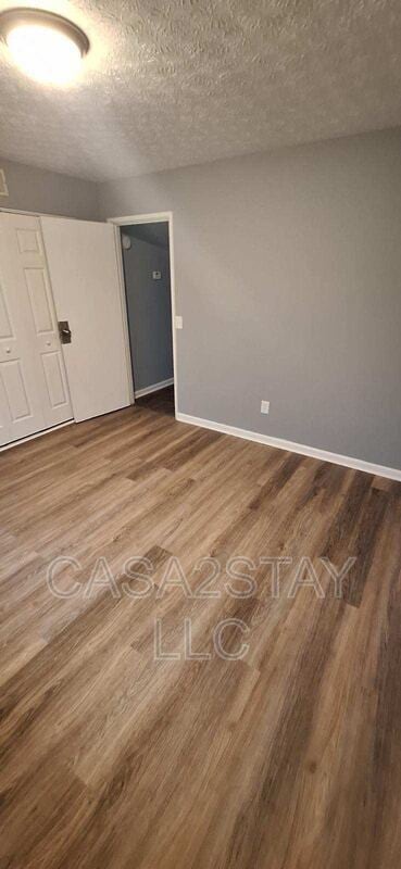 Building Photo - 383 Redmar Blvd