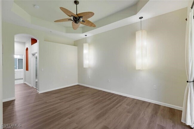 Foto del edificio - 26413 Lucky Stone Rd
